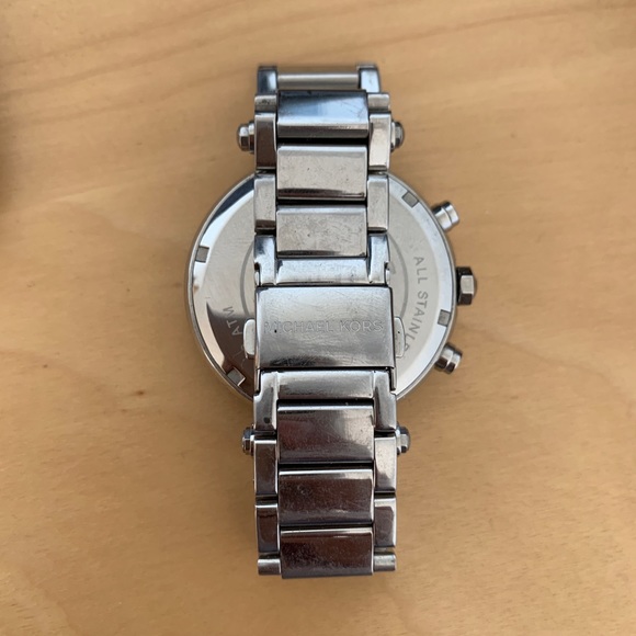 Michael Kors // Watch - Picture 2 of 8